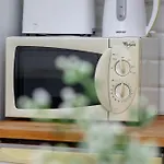 Cozy & Functional With Air Conditioning By Renters